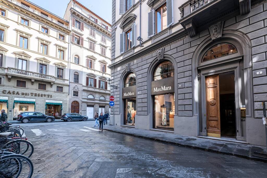 Duomo Elegante Appartamento فلورنس المظهر الخارجي الصورة